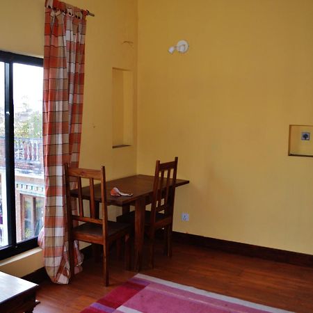 Hotel Swiss Dakshinkali Habitación foto