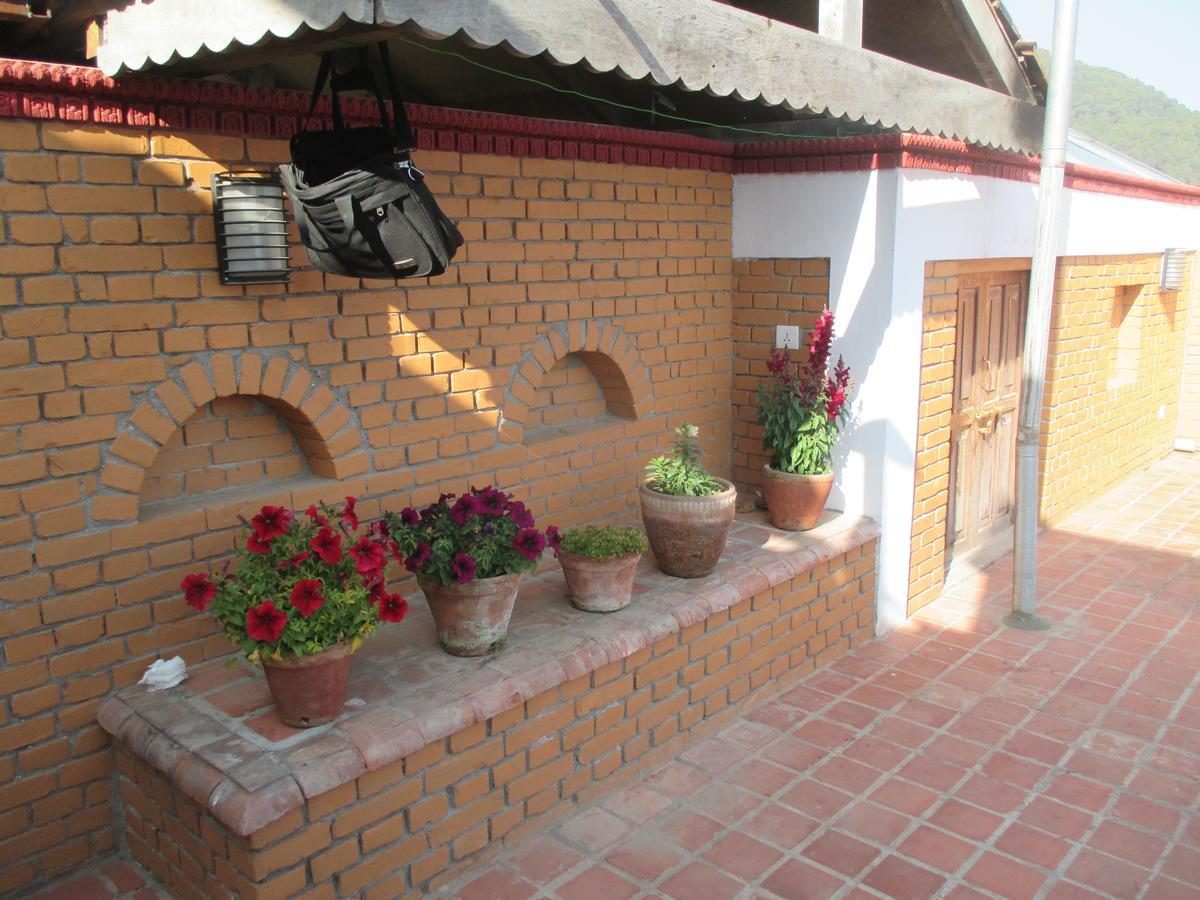 Hotel Swiss Dakshinkali Exterior foto